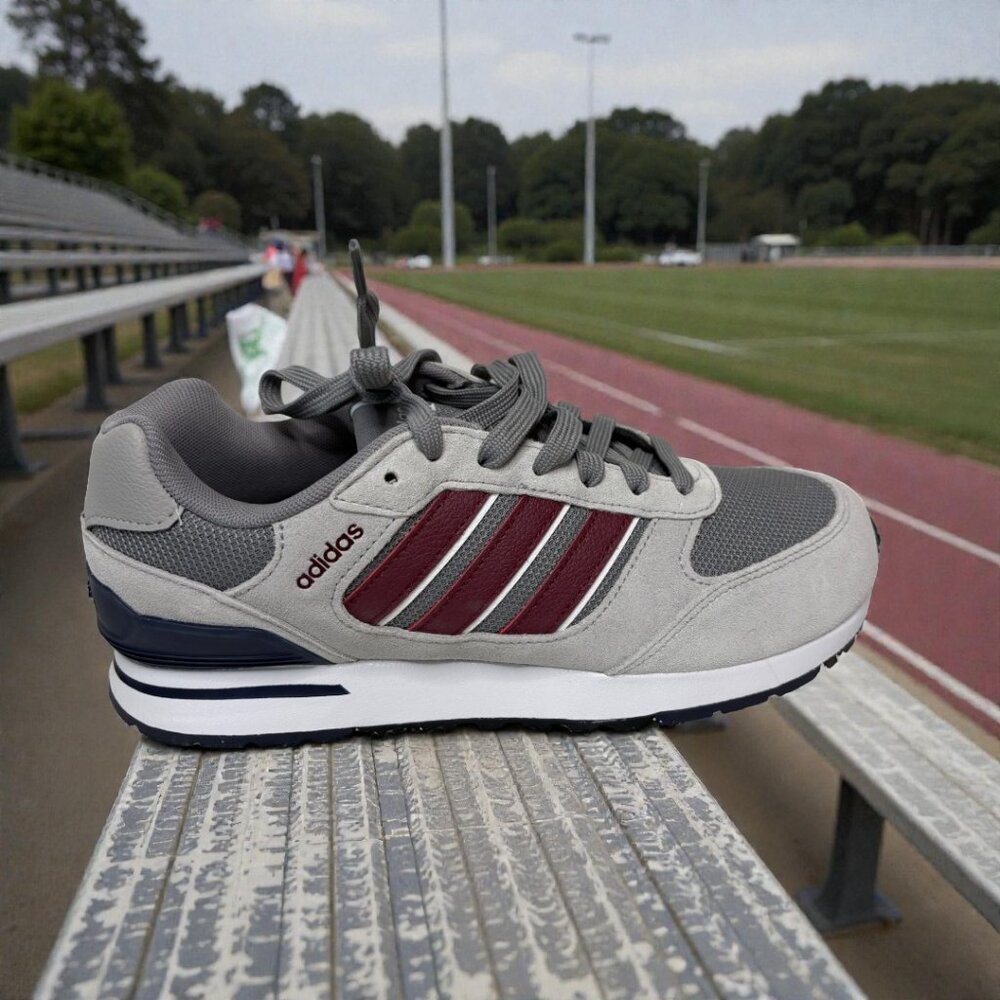 Like new 80’s style adidas Gray and Burgundy Athletic Shoes.
